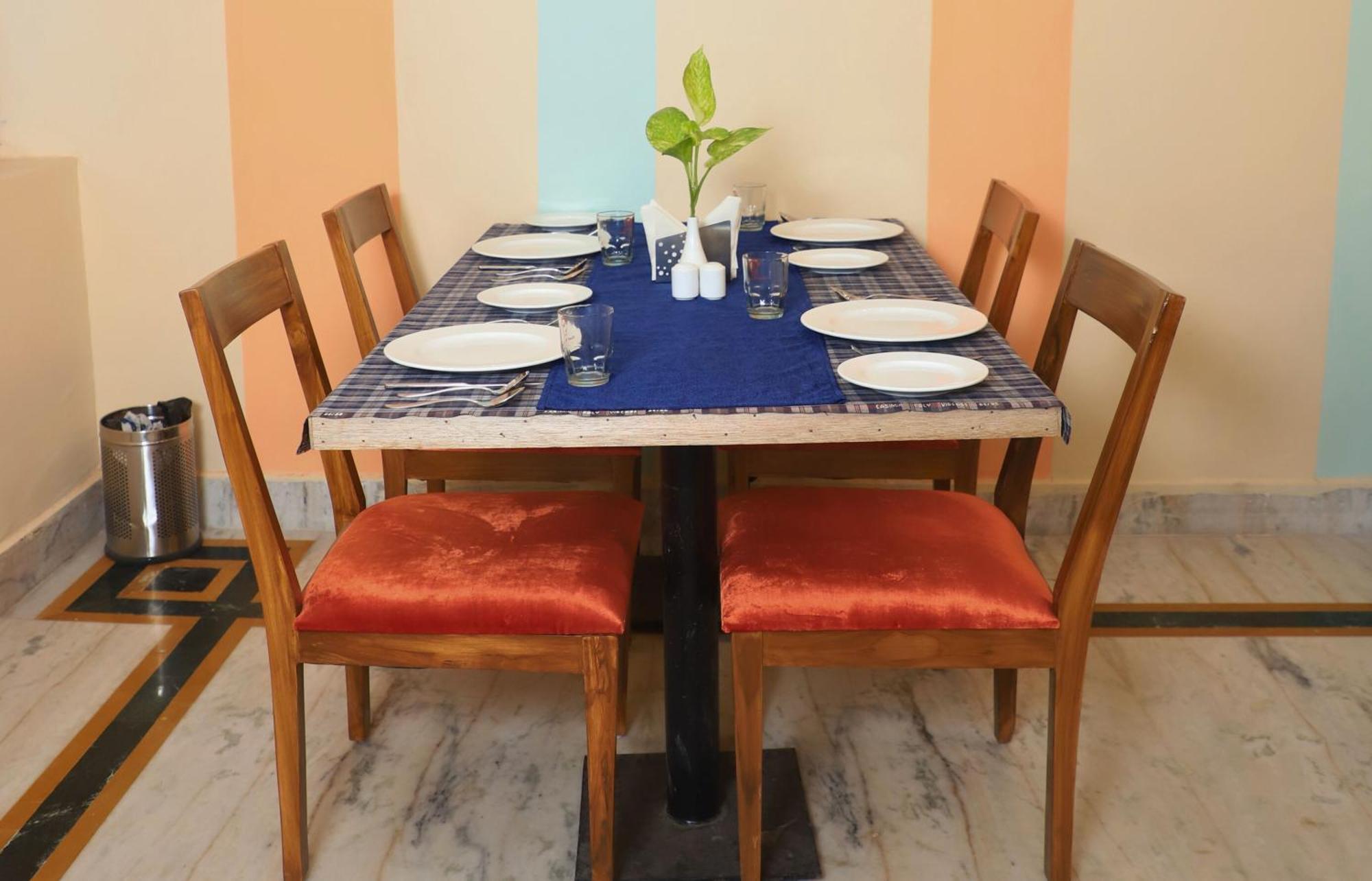 Kenth Hari Resort Dhaulpur By Shrigo Hotels エクステリア 写真